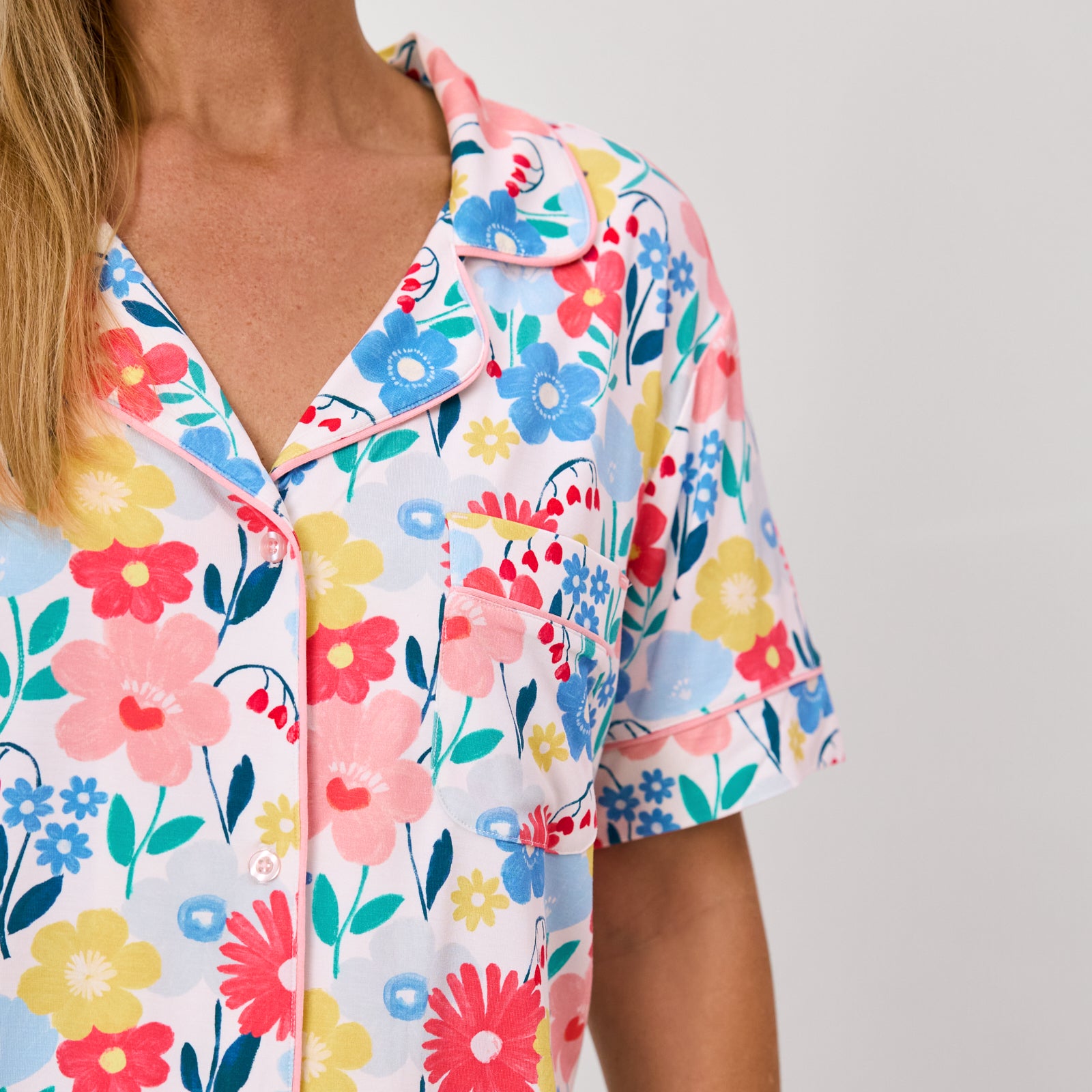 Close up of the collar detail on the Midsummer Meadow Women's Short Sleeve & Shorts Pajama Set