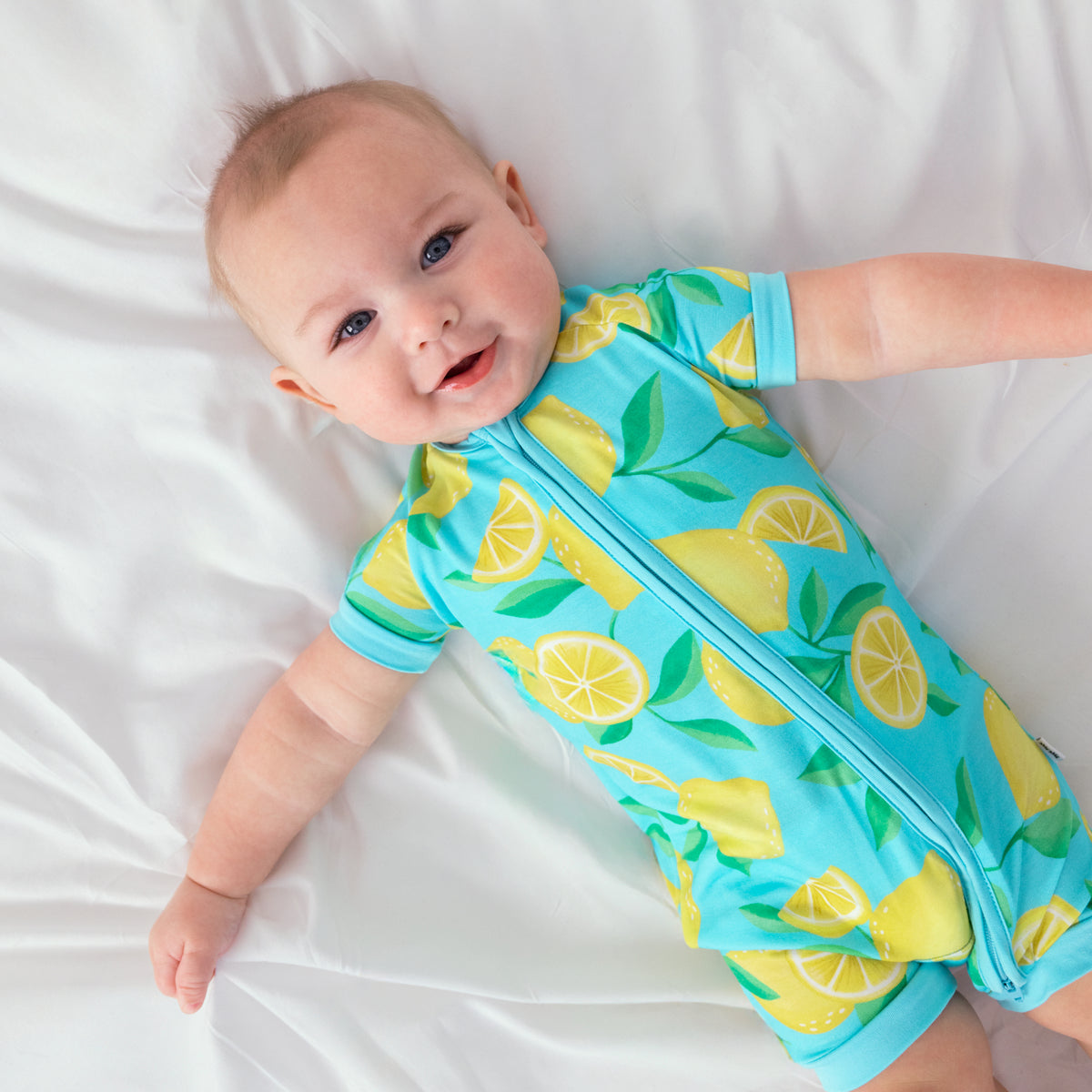 Blue Sunny Citrus Shorty Zippy – Little Sleepies