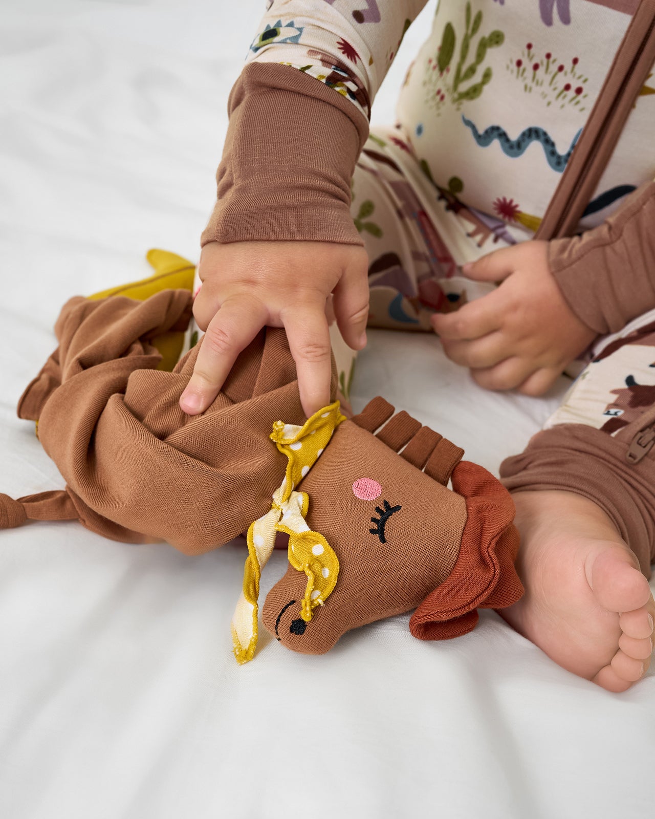 Close up of the face details on the Harley the Horse Sleepyhead Lovey