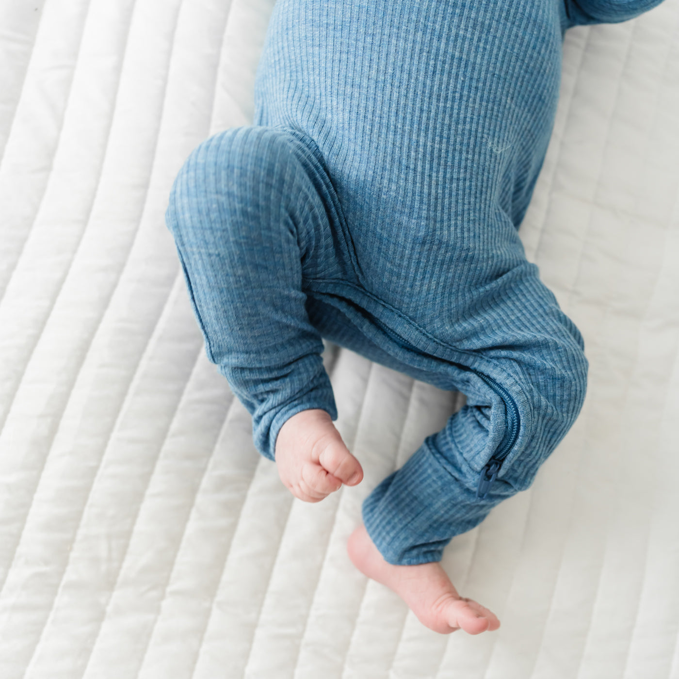 Crescent Zippy - Heather Blue Ribbed Crescent Zippy