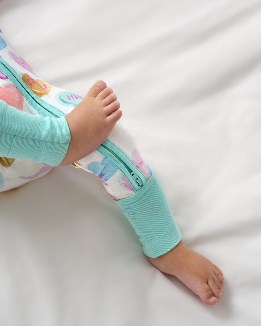 Close up of the ankle cuff details on the Candy Cuties Zippy