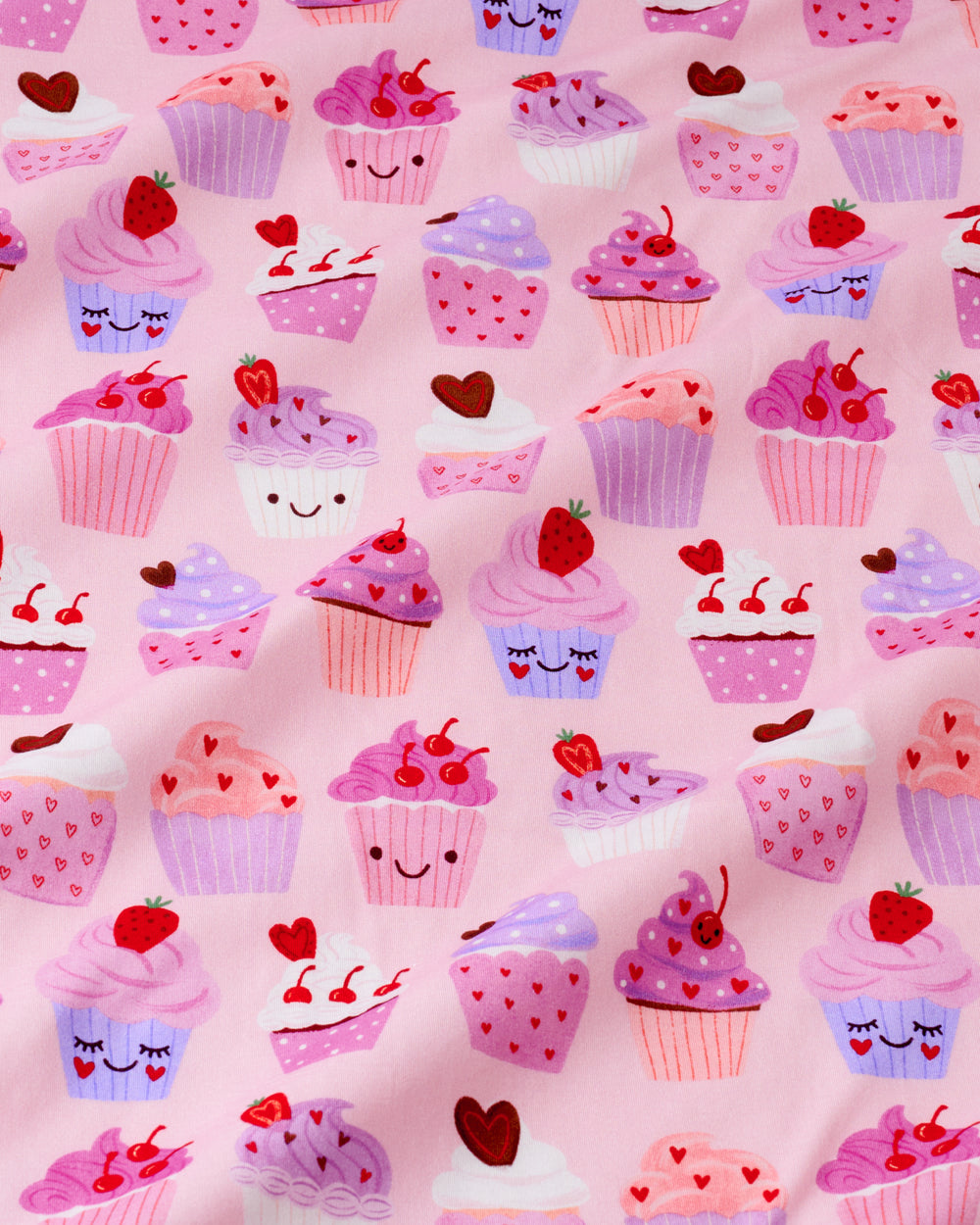 Close up of the Cupcake Kisses Large Cloud Blanket® print