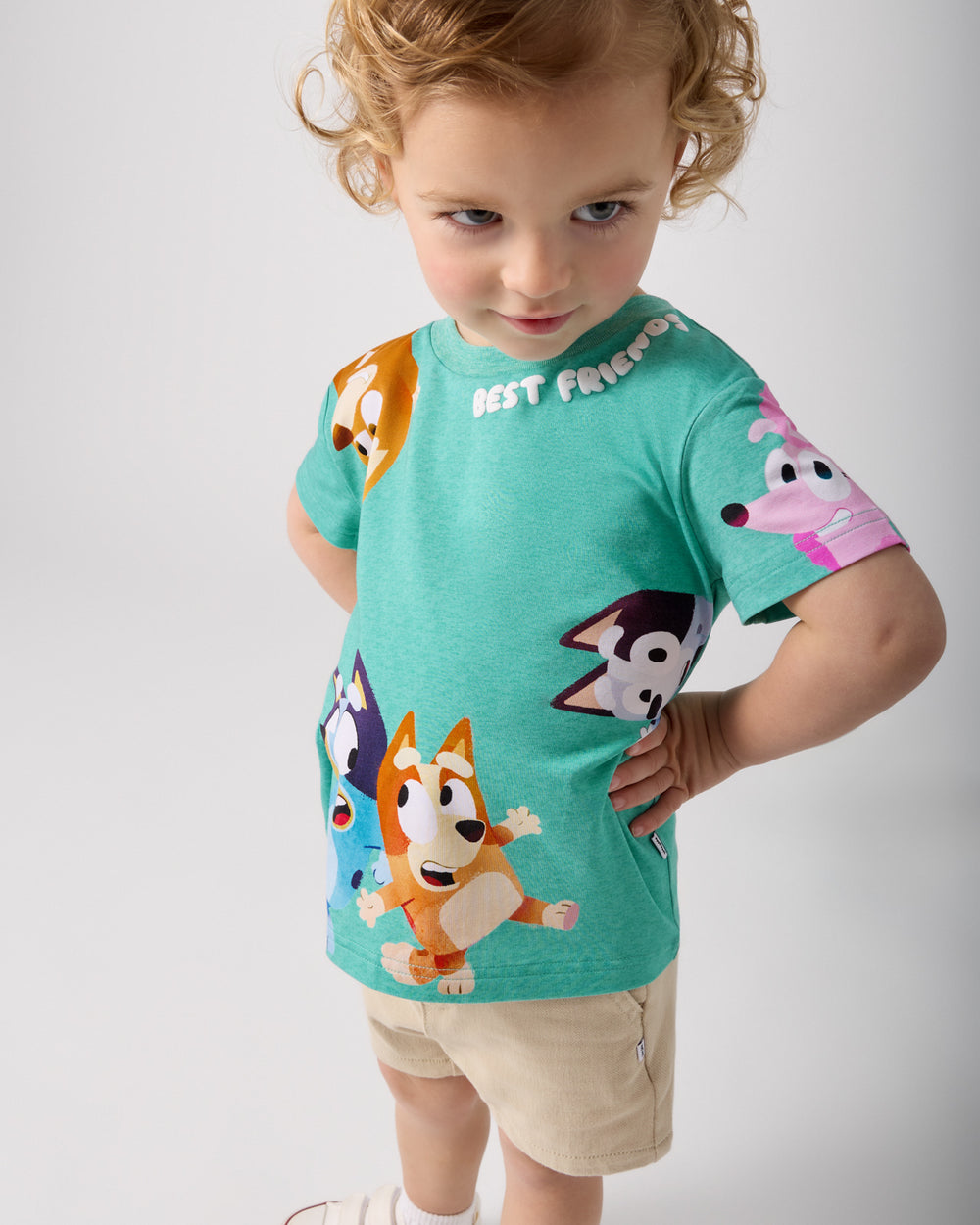 Boy wearing the Bluey Friends Forever Relaxed Tee