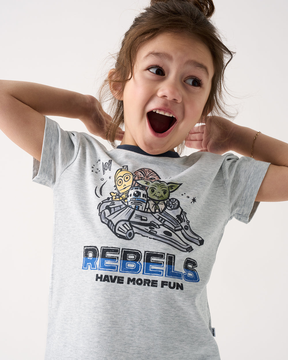 Girl wearing the Star Wars Little Rebels Relaxed Tee