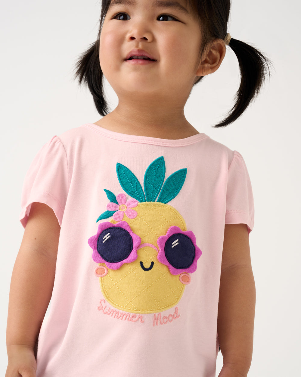 Close up of girl wearing the Summer Mood Puff Sleeve Tee