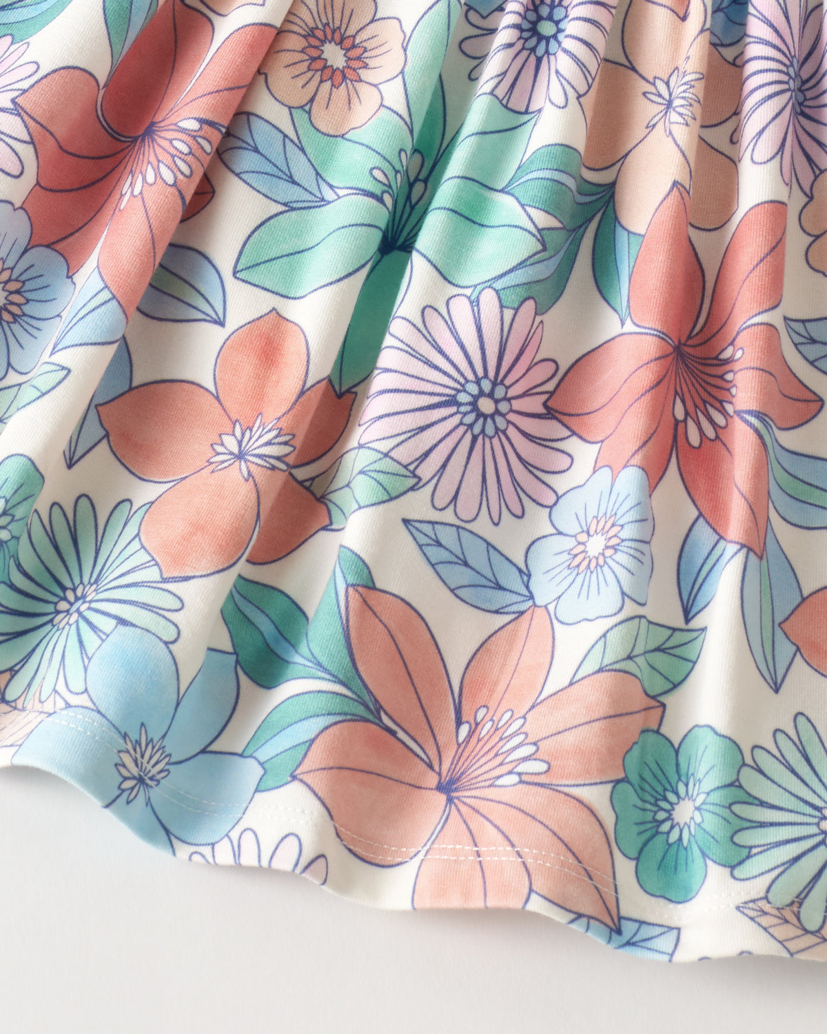 Close up of the Shoreline Blooms fabric