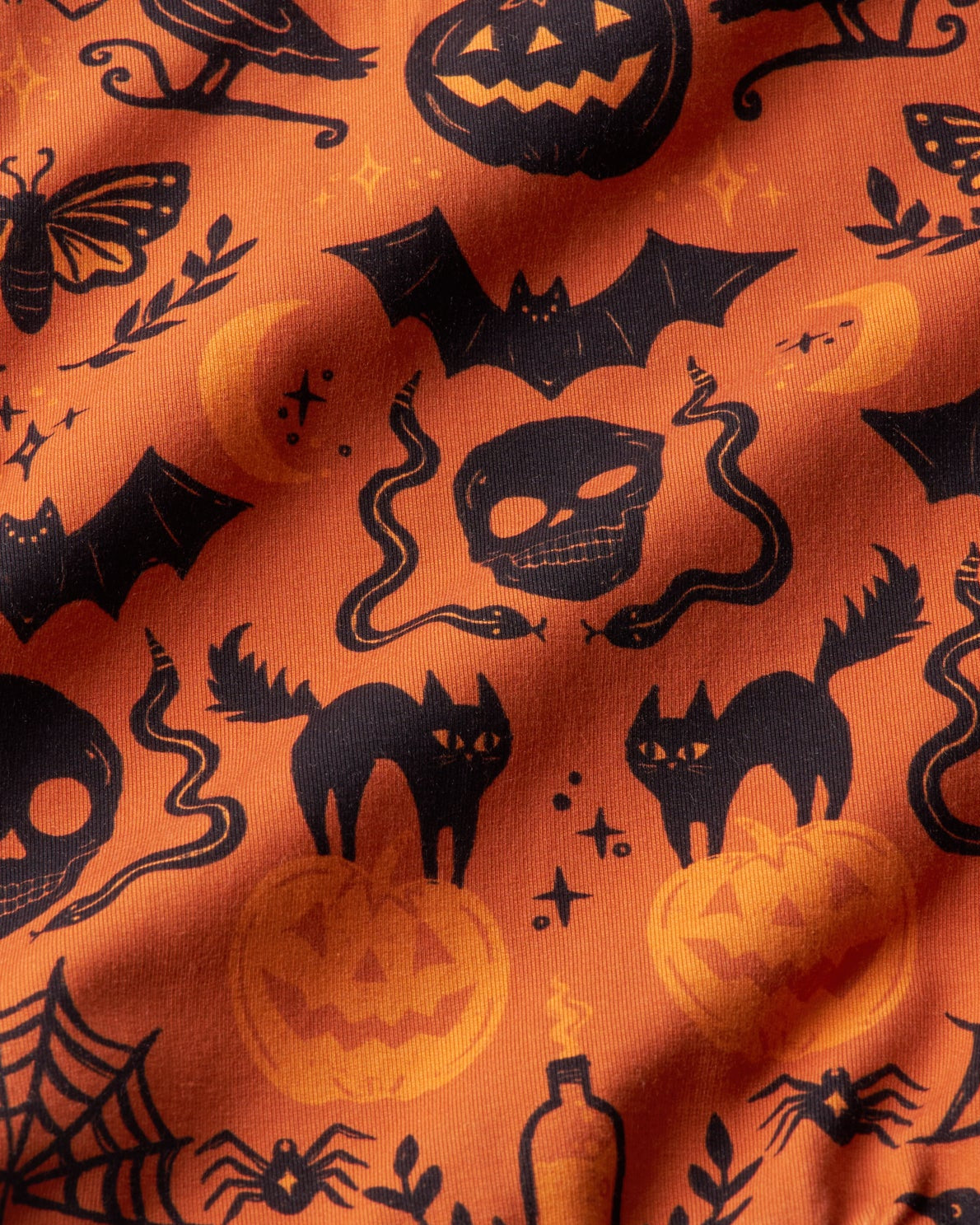 Close up of the Midnight Mischief print