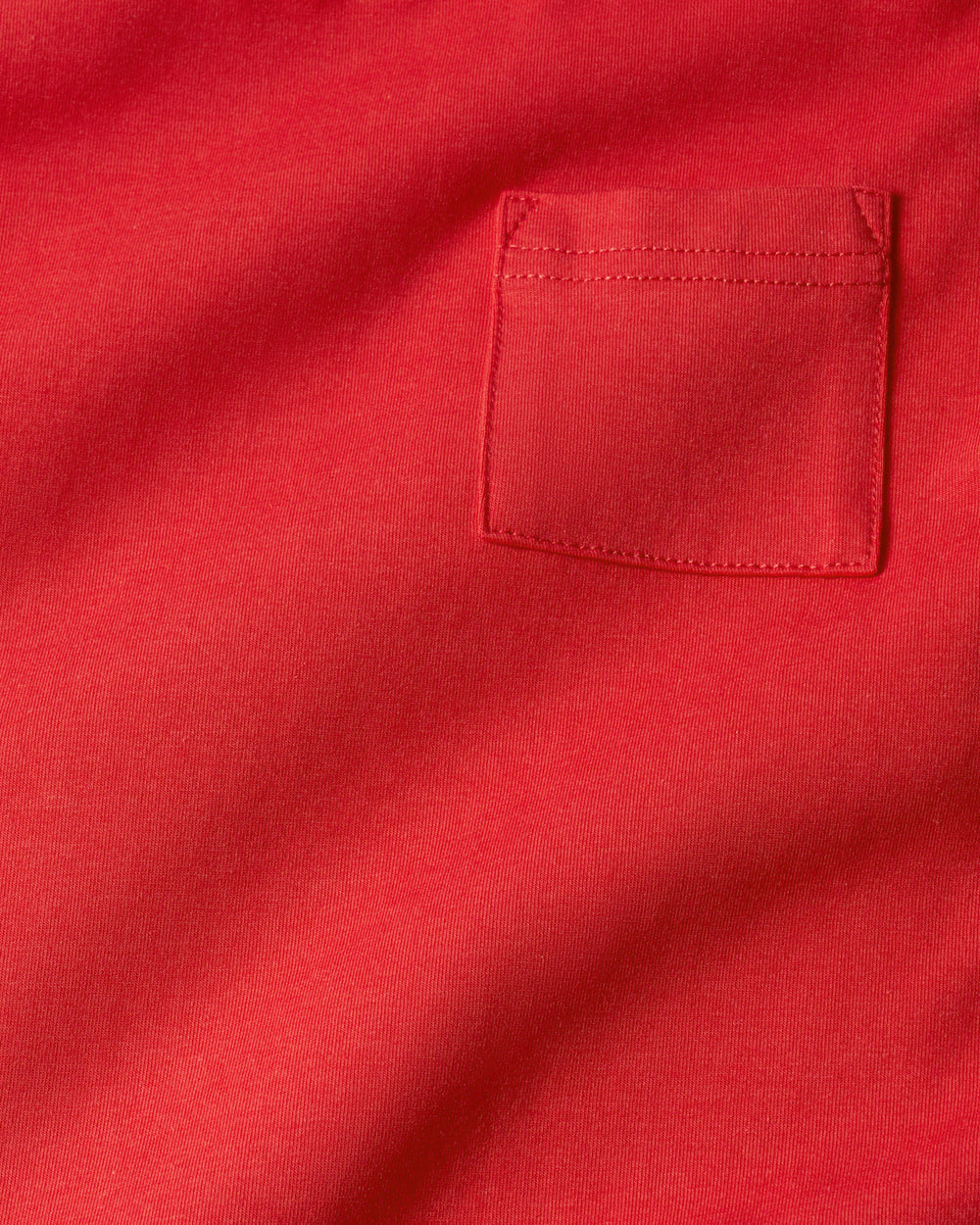 Close up of the pocket on the Red Ember Relaxed Pocket Tee
