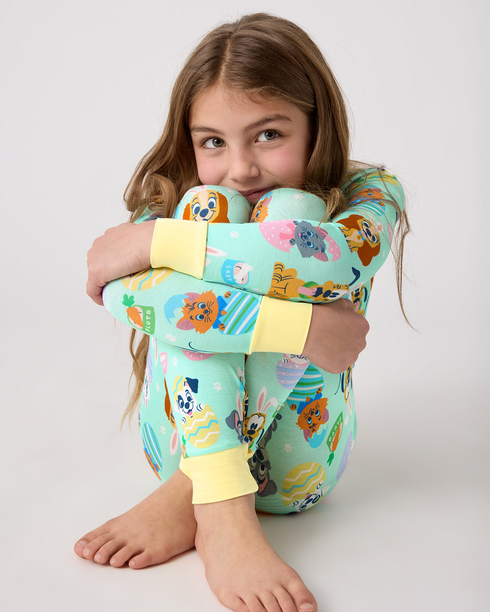Alternate girl wearing the Disney Peekaboo Pets Two-Piece Pajama Set