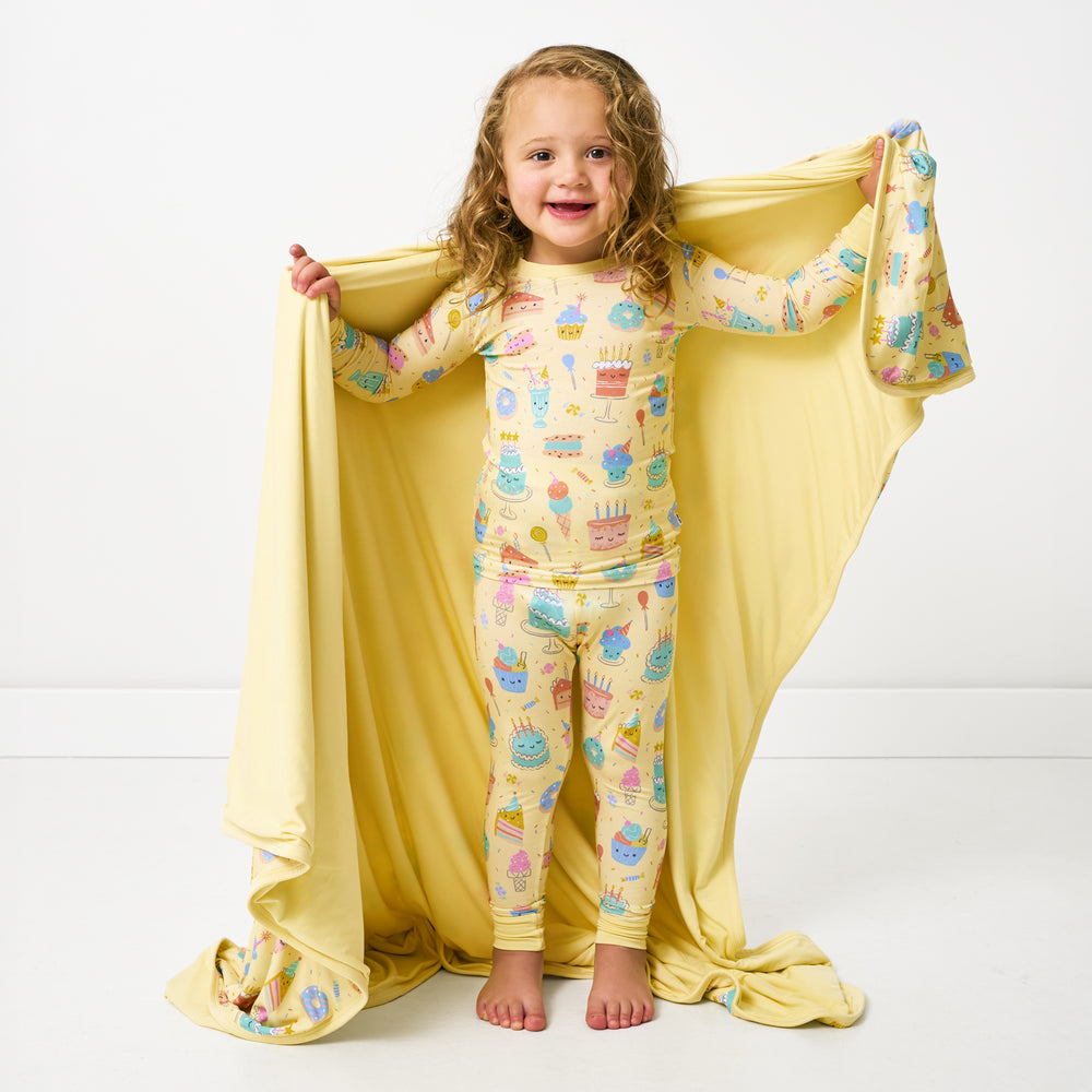 Frosted Fun Large Cloud Blanket®