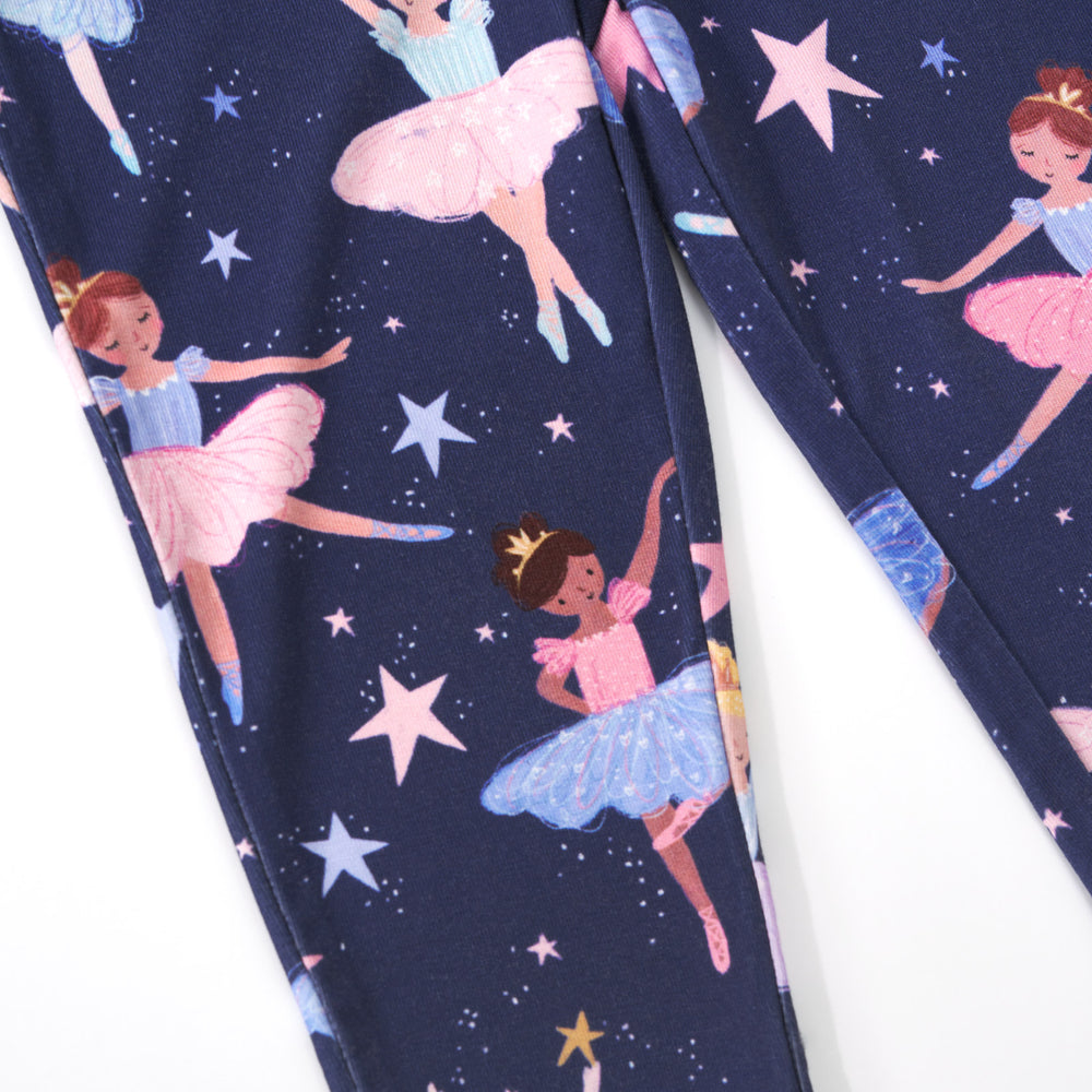 Close up image of Twilight Ballet Legging