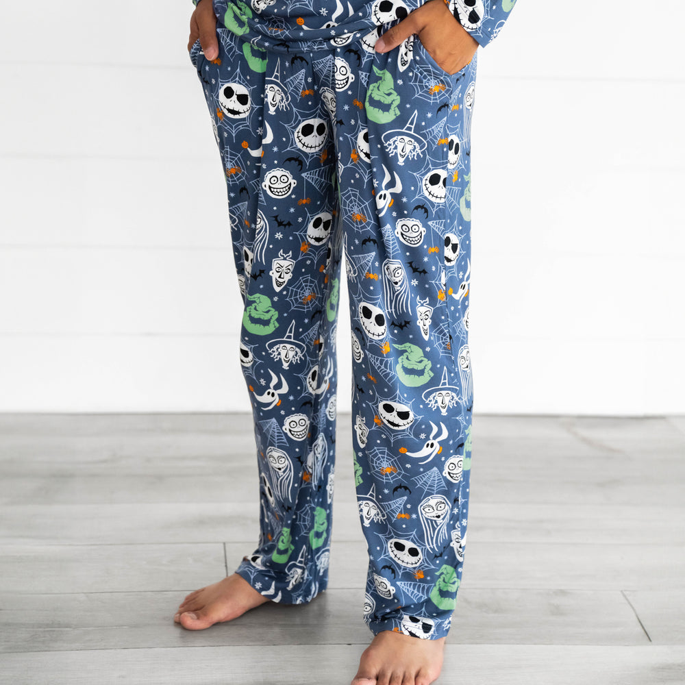 Alternative close up image of the Disney Jack & Crew Men's Pajama Pants, displaying the pockets