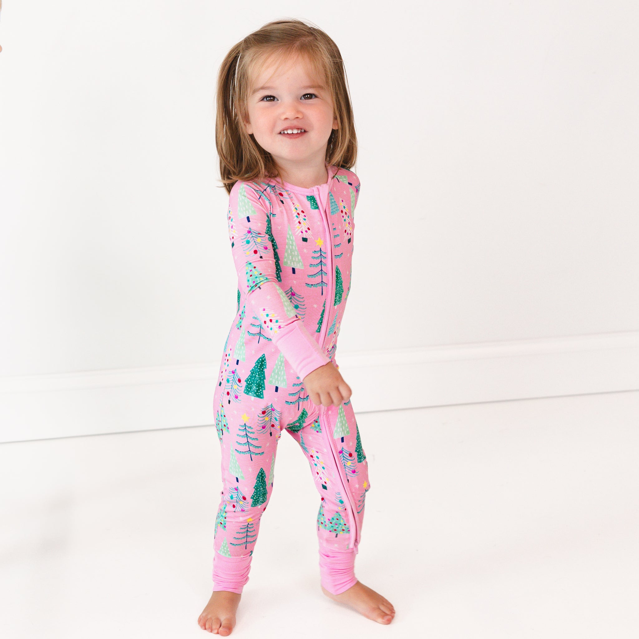 Little Sleepies good 3-6 Month - Strawberry Zippy Footie Pajamas