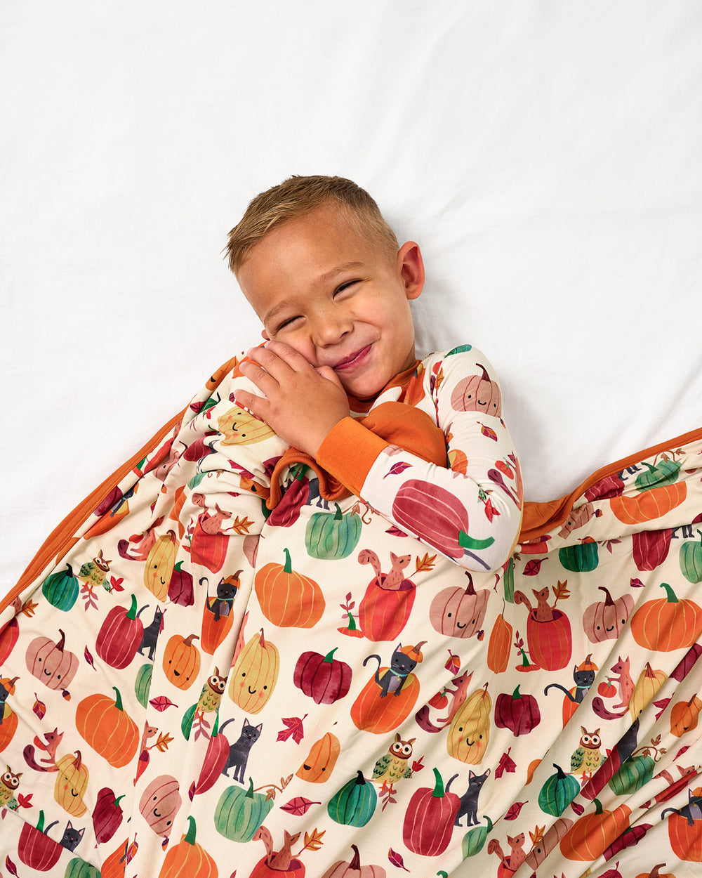 Pumpkin Pals Large Cloud Blanket®
