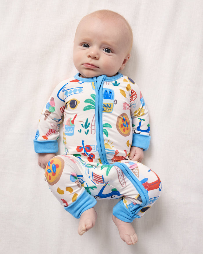 Aerial view of infant wearing the Ciao Bella Zippy