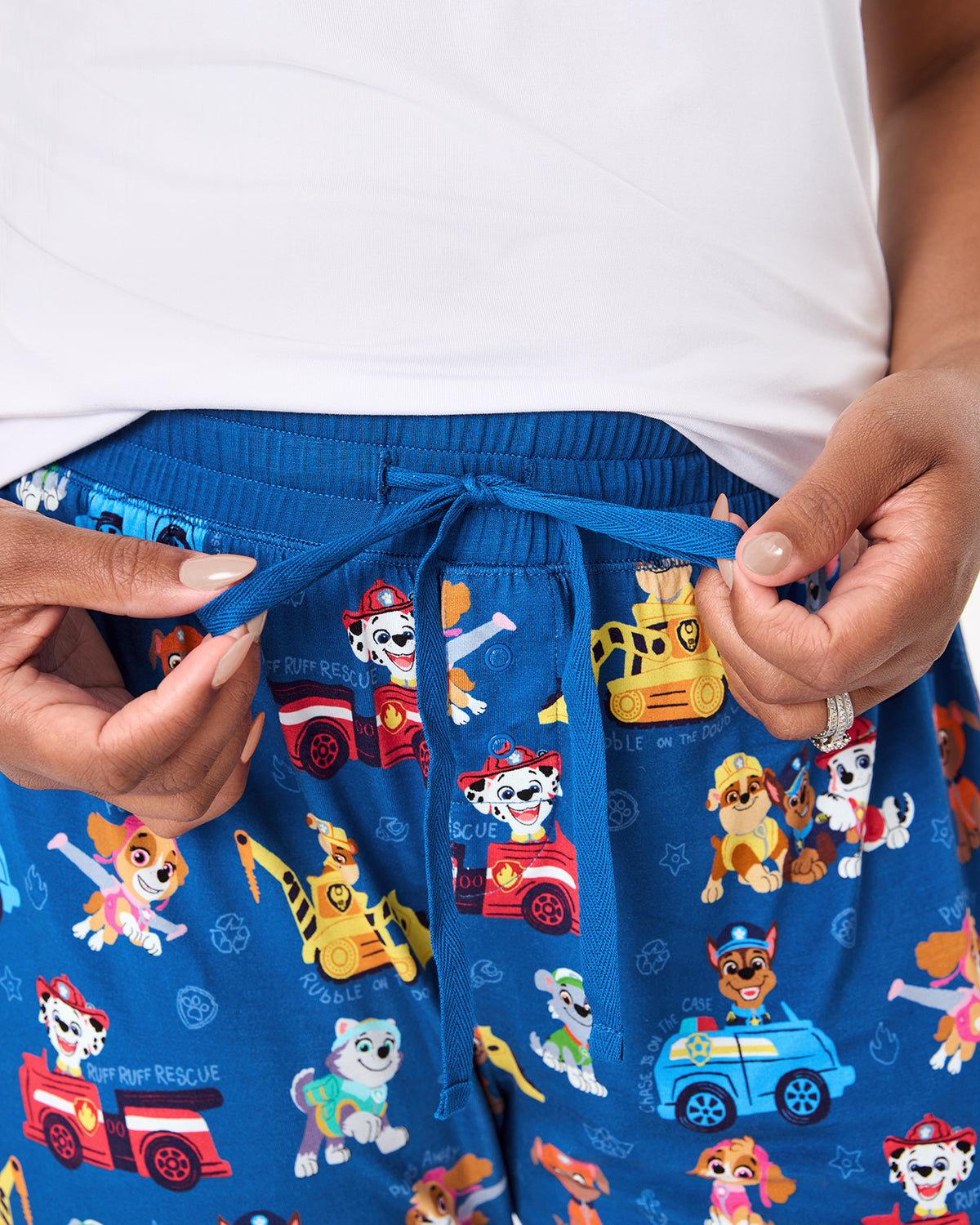Close up of the drawstring on the PAW Patrol Adventure Bay Heroes Women's Pajama Pants