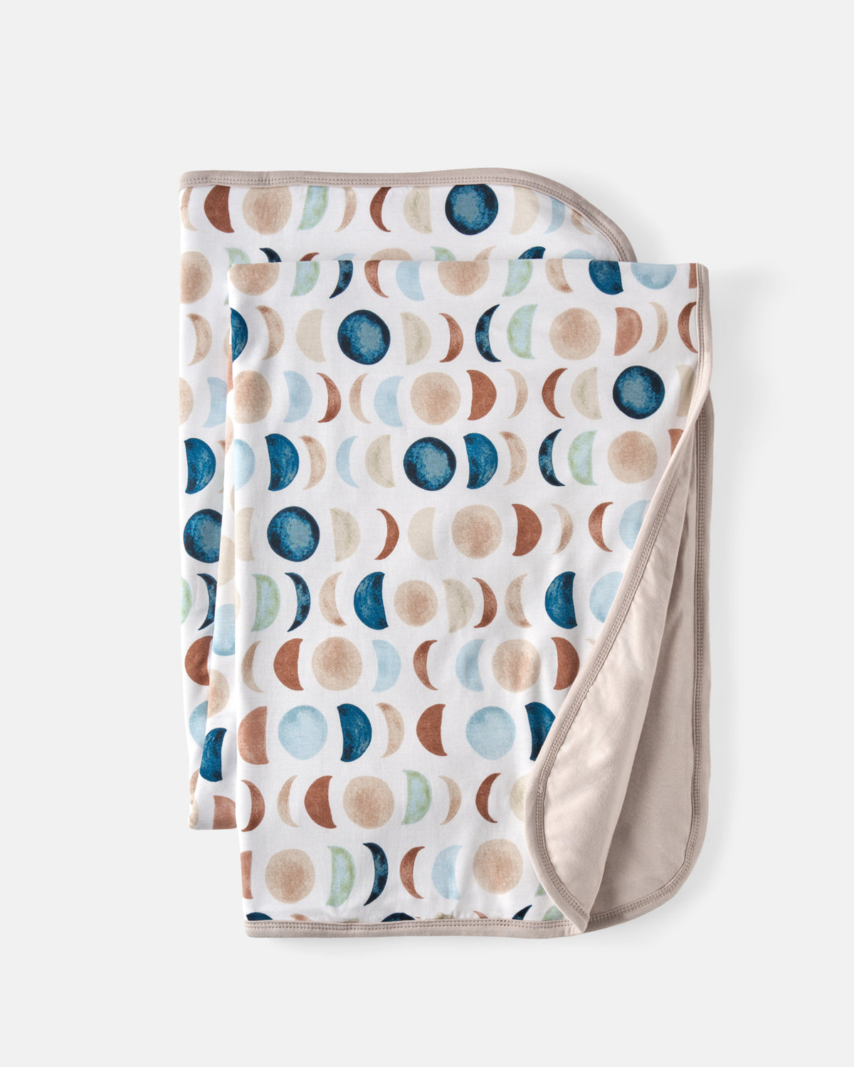 Flat lay of the Luna Neutral Large Cloud Blanket®