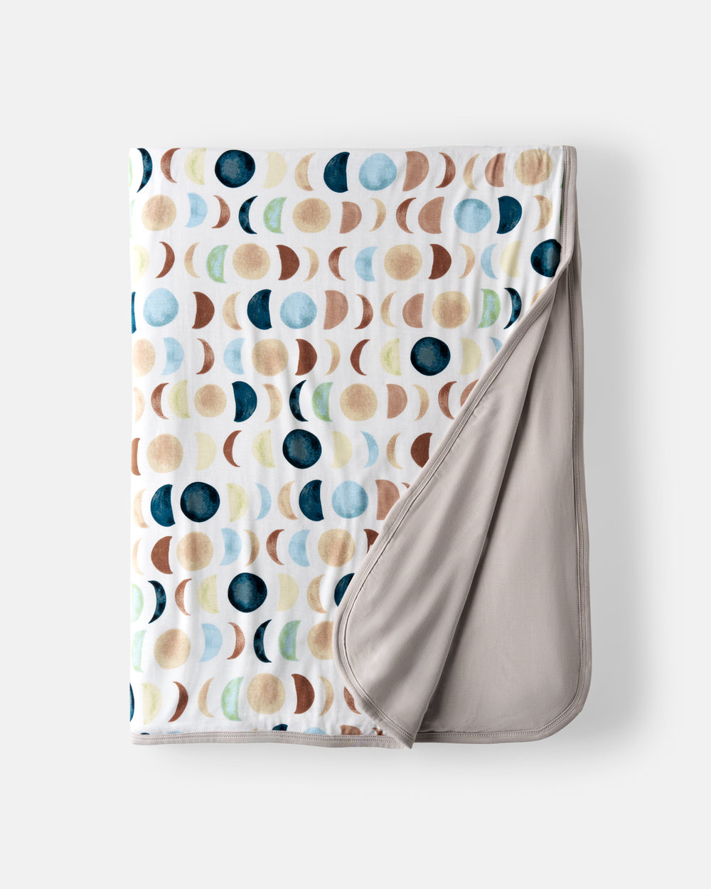 Flat lay of the Luna Neutral Oversized Cloud Blanket®