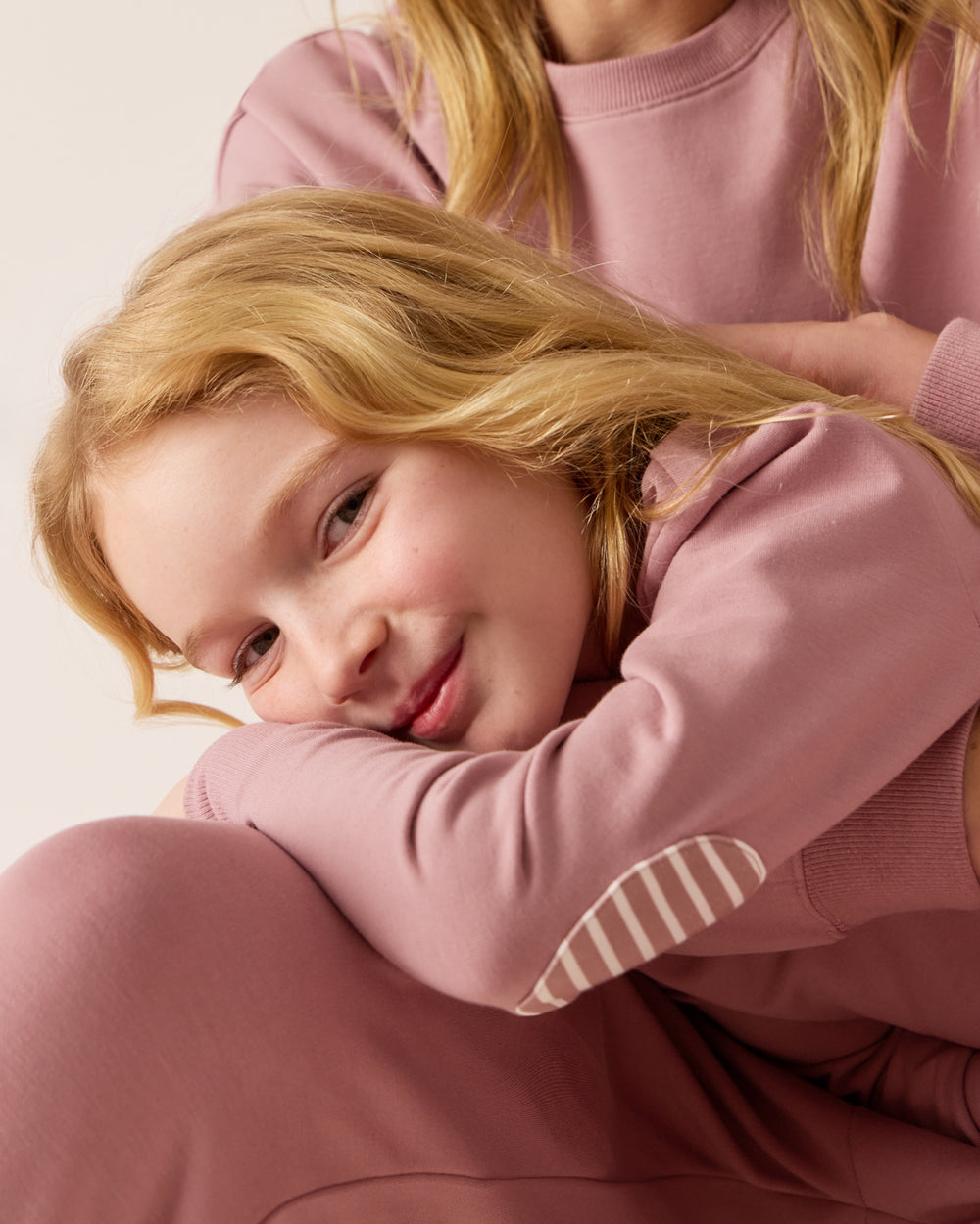 Close up of girl wearing the Rosewood Crewneck Sweatshirt