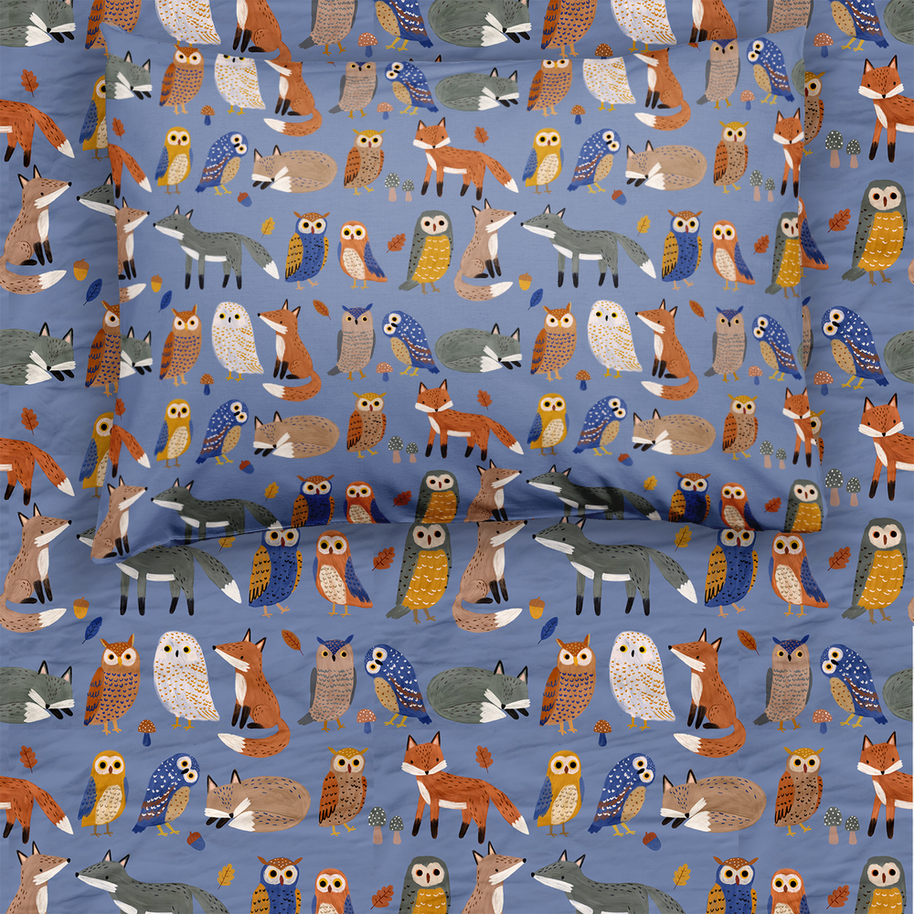 Aerial view of the Twilight Pals Twin Sheet Set