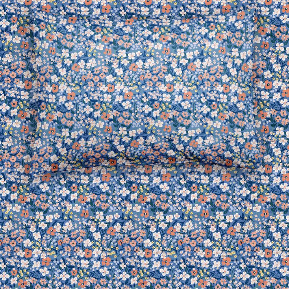 Aerial view of the Petite Petals Twin Sheet Set