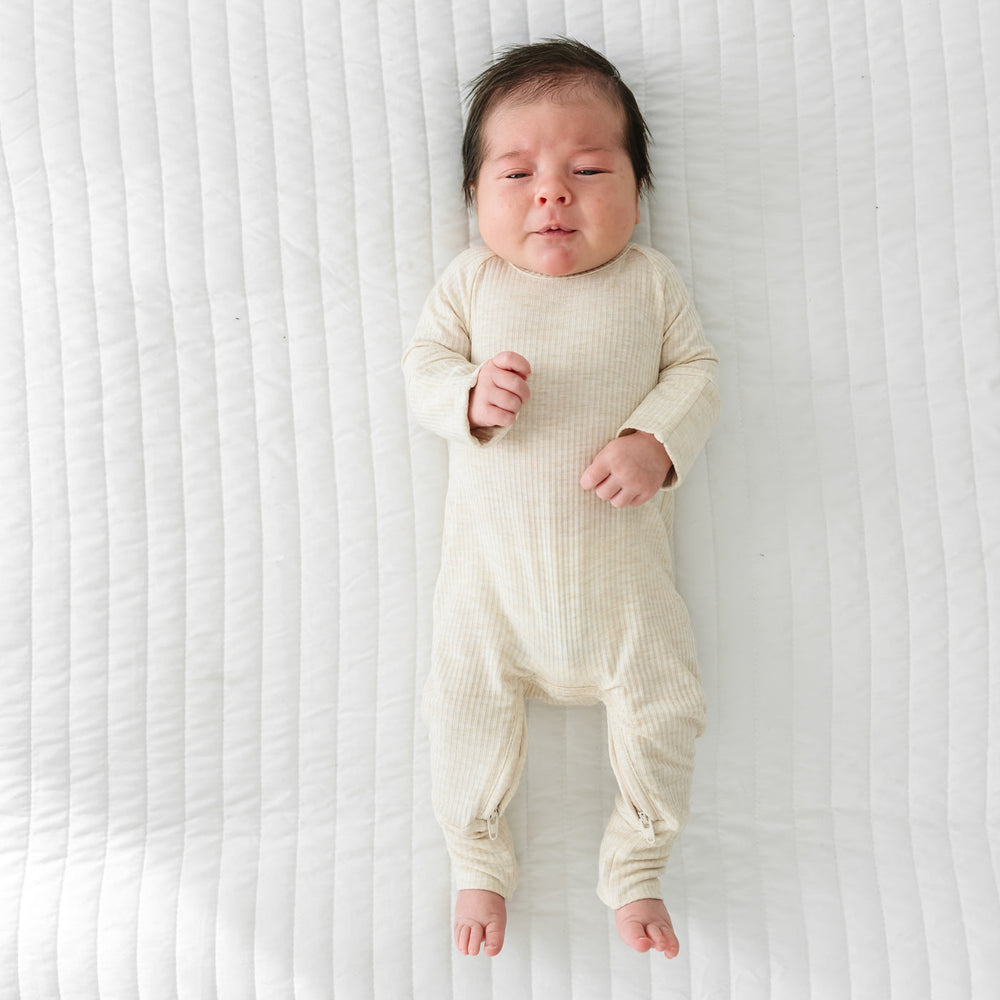 Heather Oatmeal Ribbed Crescent Zippy