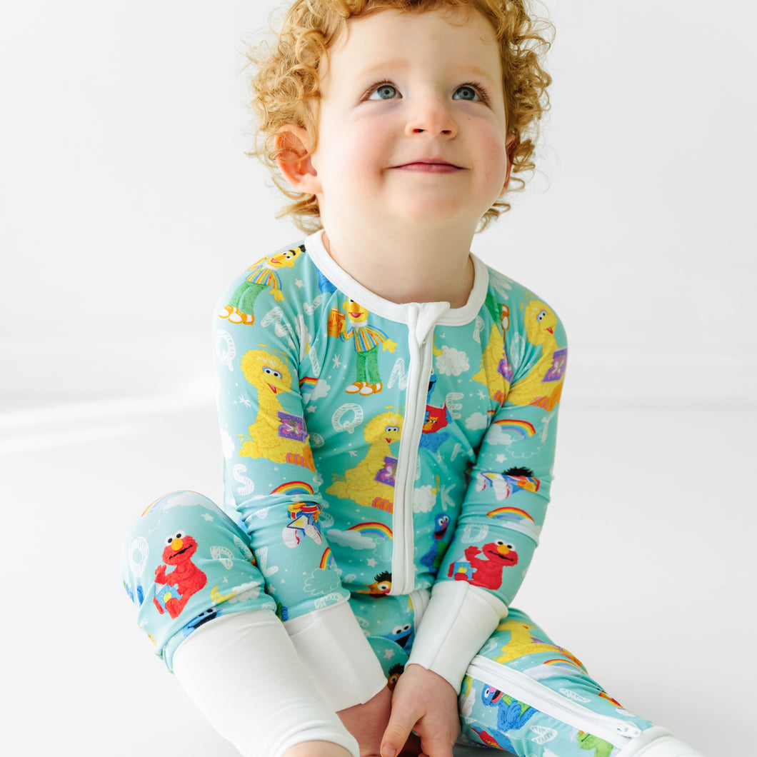 Rainbow Sesame Short Sleeve & Shorts Pajamas main image 1