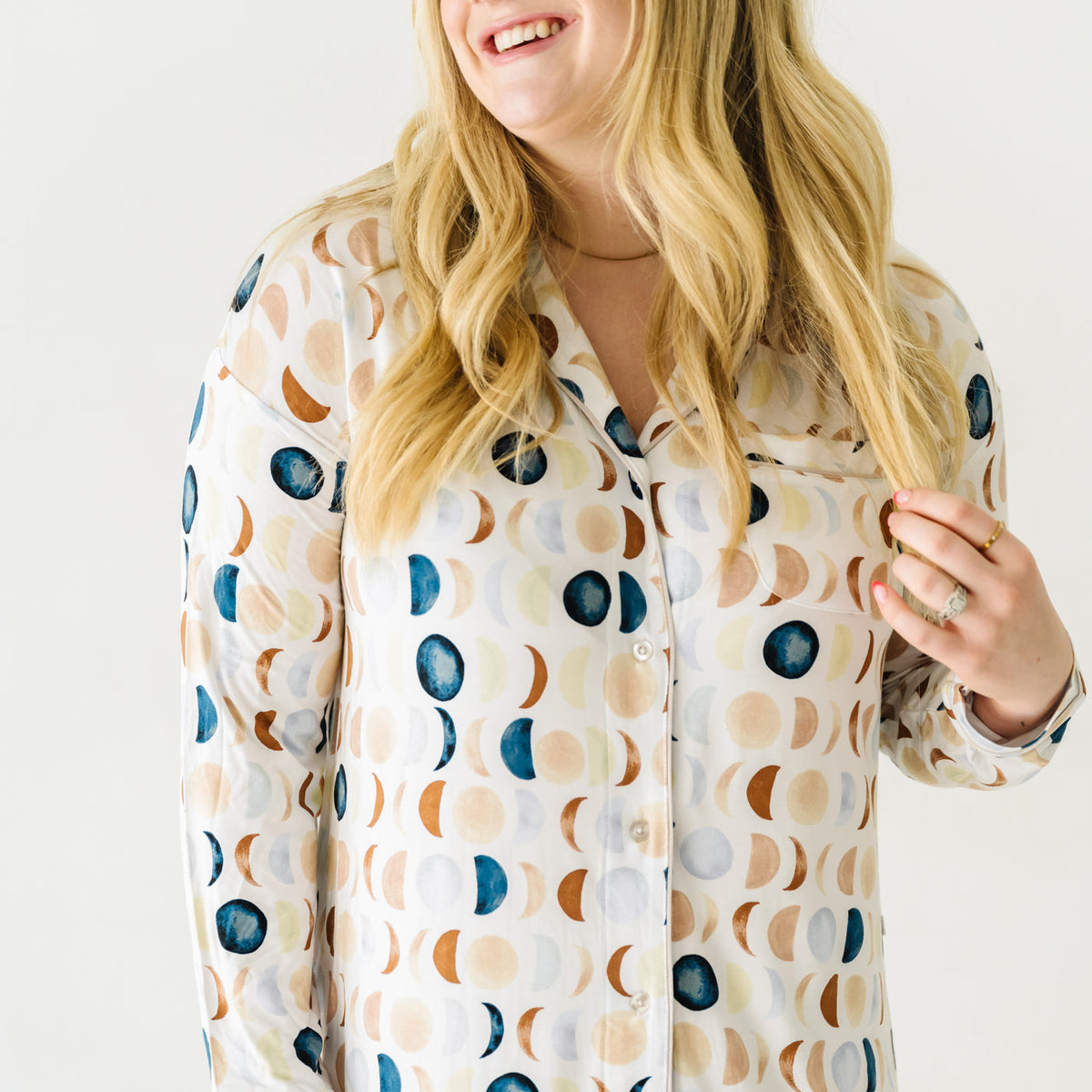 Women's Sleep Shirt - Luna Neutral Women's Long Sleeve Sleep Shirt